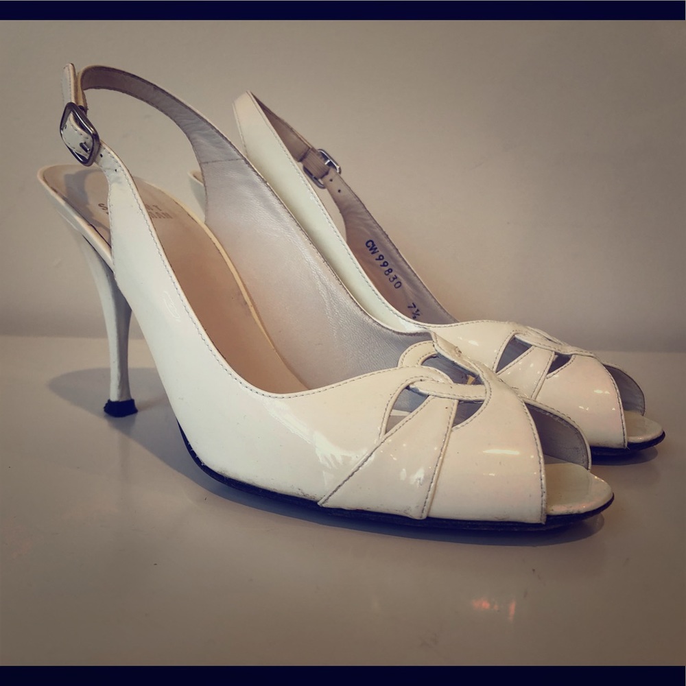 Stuart Weitzman loopy white patent leather sandal